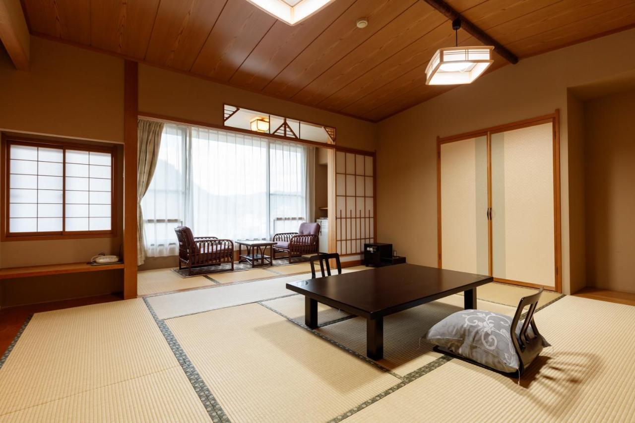 Umemura Ryokan Uguisutei Chikuma Esterno foto